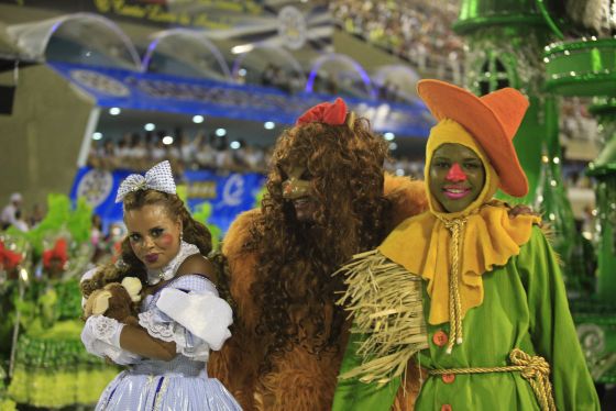 Apprenez à Connaître ce qu'est la Parade Samba de Rio de Janeiro