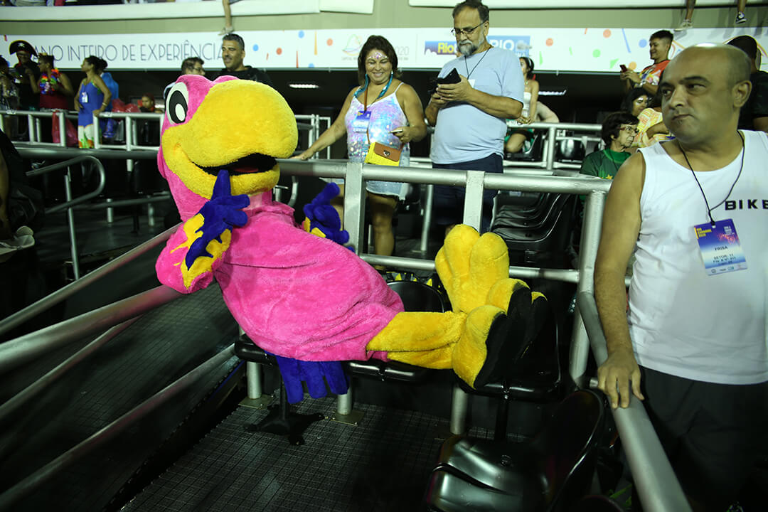 Koko Silva - Time to relax between one Samba Parade and another on the front box seat.