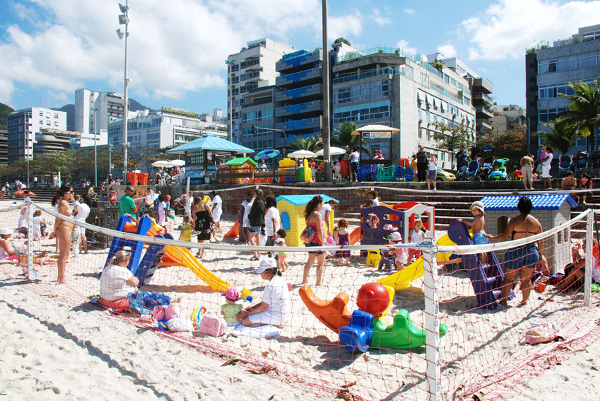 Baixo Bebe (Baby) - Leblon Beach Baixo Bebe (Baby) - Leblon Beach