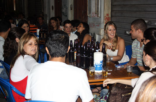 Bars and restaurants in Lapa Bars and restaurants in Lapa