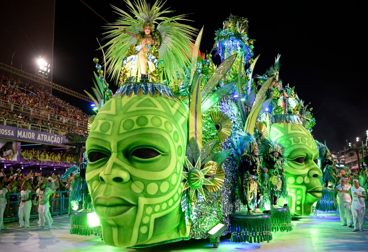 Brazil Custom Group Vacation Package - Salvador Bahia Carnival (6 Nights)