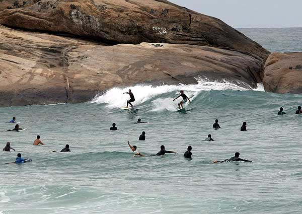 Surf at Arpoador Beach - Rio de Janeiro